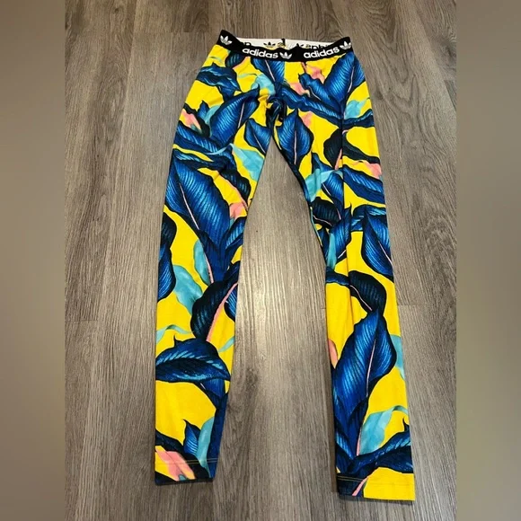 adidas Originals Women's FARM Rio Passinho Floral Fashion Tight Leggings Sz. S - Picture 2 of 6